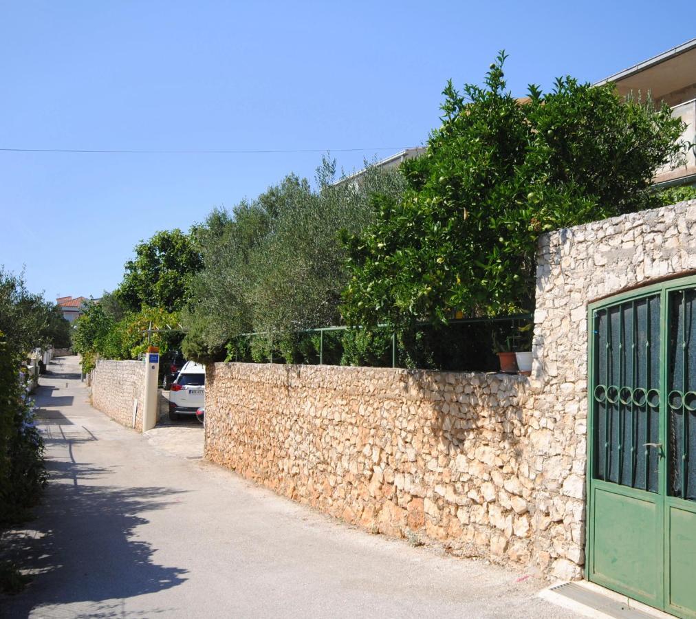 Summer Residence Near The Sea Donji Okrug  Εξωτερικό φωτογραφία
